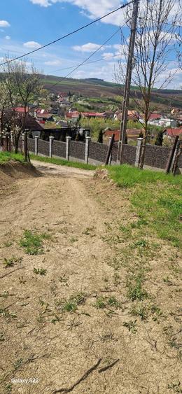 Teren de 1536 mp, în Ceuaș