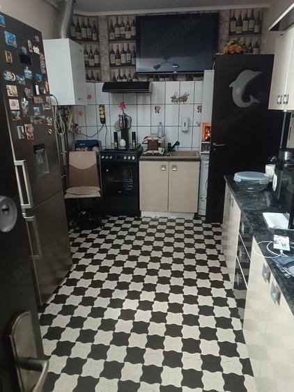 Casă cu Teren 37 Mp în Central