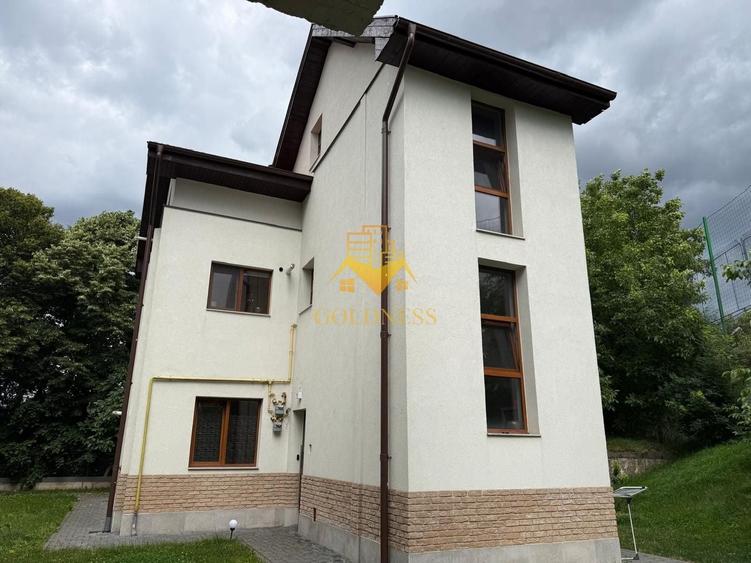 Garsonieră semidecomandată, mobilată în Gruia