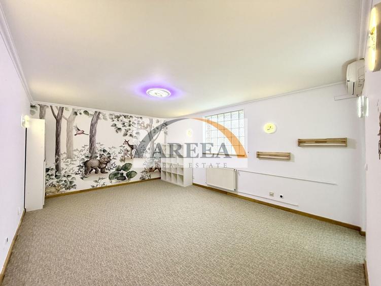 Casă individuală cu 10 camere cu Piscina în Pipera