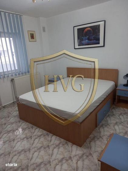 Apartament cu 3 camere decomandat în Centrul Istoric