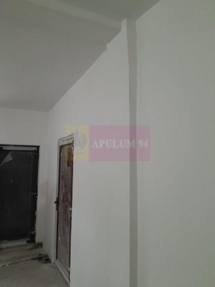 Casă cu 2 camere în Roșu