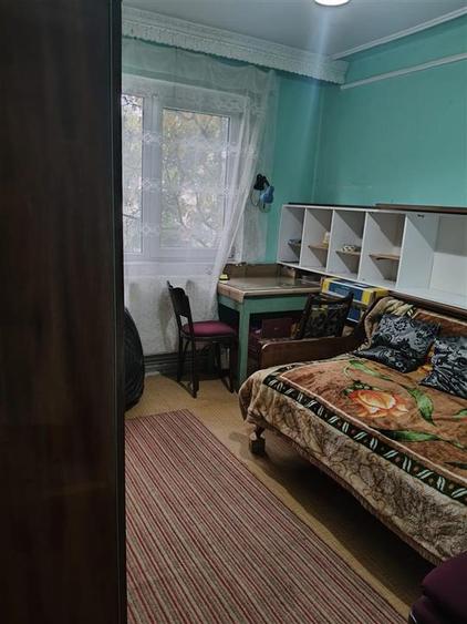 Apartament cu 2 camere semidecomandat în Viziru 1