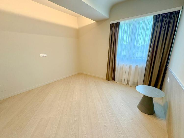 Apartament cu 3 camere decomandat, mobilat în Pipera