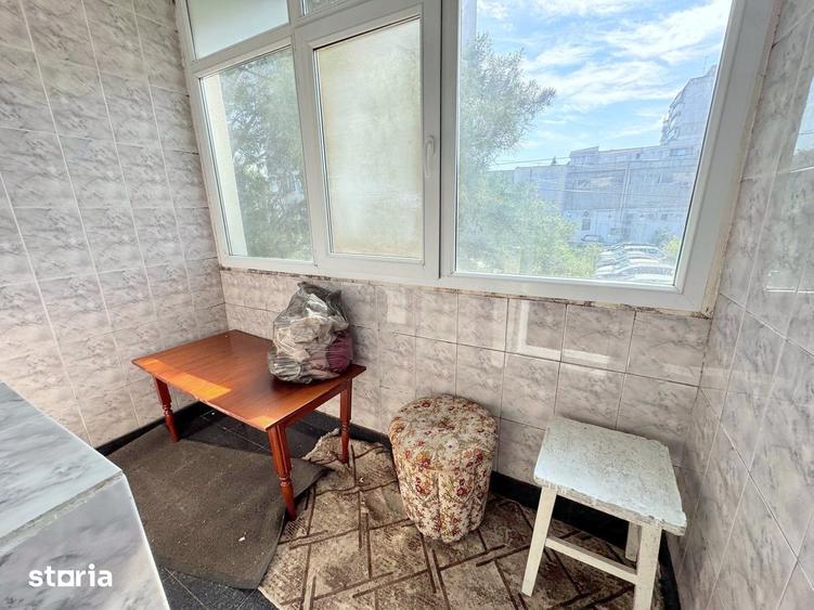 Apartament cu 2 camere semidecomandat în Cornișa