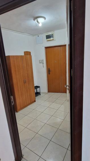 Garsonieră semidecomandată în Tei