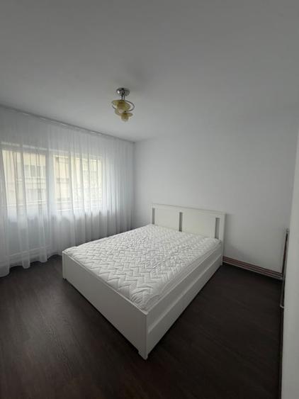 Apartament cu 2 camere decomandat, mobilat în Hotvon