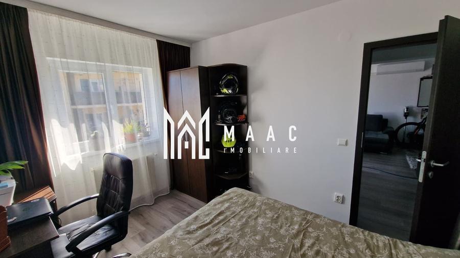 Apartament cu 3 camere decomandat, mobilat în Turnișor