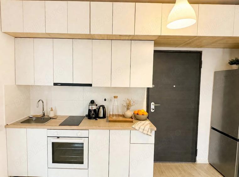 Apartament cu 3 camere decomandat în Regie