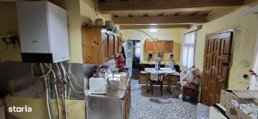 Casă cu 3 camere în Goreni