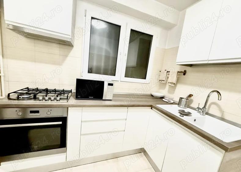 Apartament cu 2 camere decomandat în Drumul Taberei