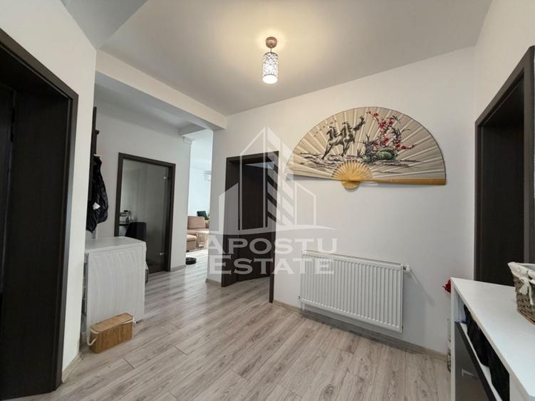 Apartament cu 3 camere decomandat, mobilat în Braytim