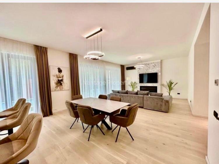 Casă individuală cu 5 camere cu Piscina în Iancu Nicolae