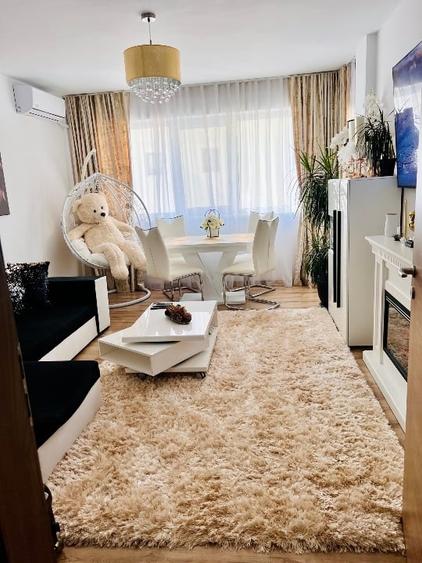 Apartament cu 2 camere decomandat, mobilat în Cug
