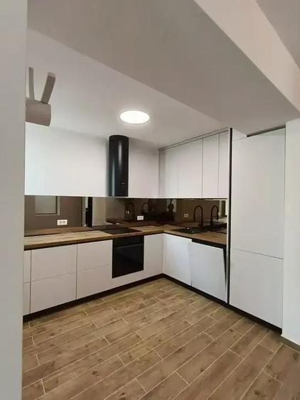 Apartament 3 Camere, 2 Bai, Balcon, in elegantul Cartier Armenesc - 7
