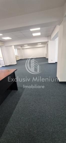 Birou, de 132 mp, în Unirii