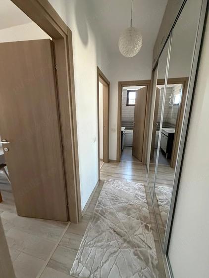 Apartament cu 2 camere decomandat în Tomis Plus