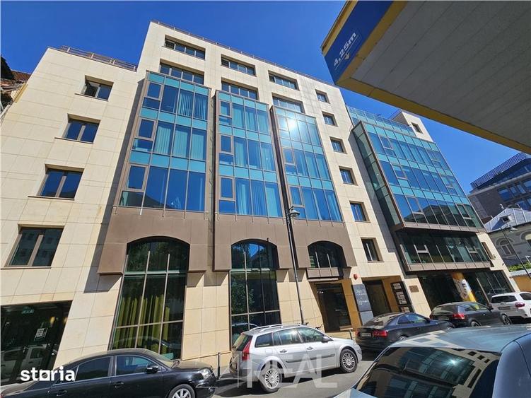 Spațiu comercial, de 821 mp, în Universitate