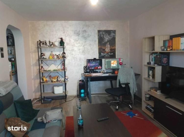 Apartament cu 2 camere decomandat în Obor