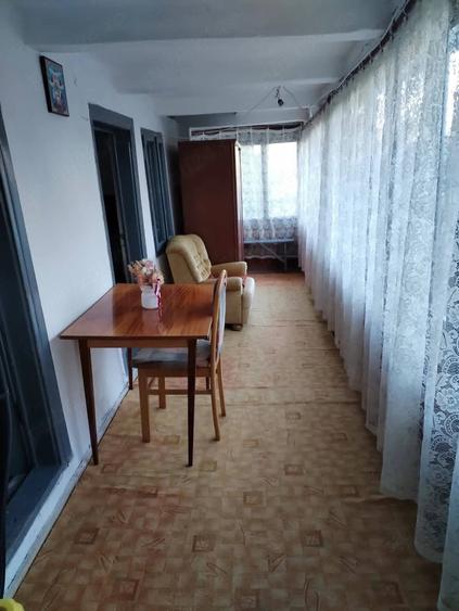 Casă cu Teren 4926 Mp în Schela