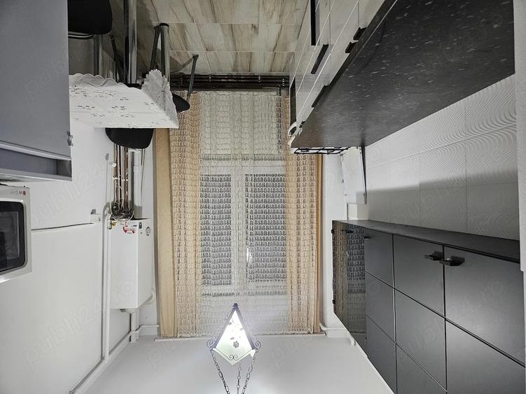 Apartament cu 2 camere semidecomandat în Aleea Carpați
