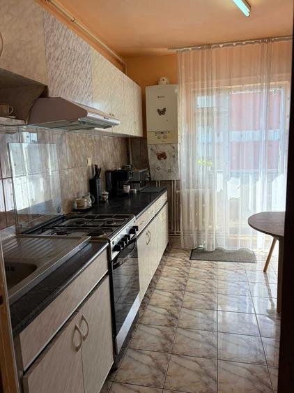Apartament cu 2 camere decomandat în Mărăști