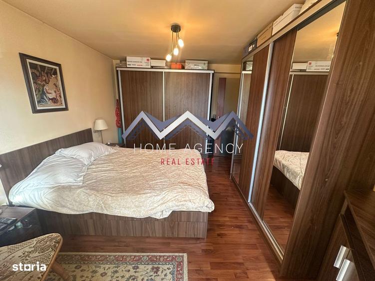 Apartament cu 4 camere decomandat în Ultracentral