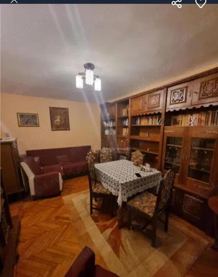Apartament cu 3 camere decomandat, mobilat în Central