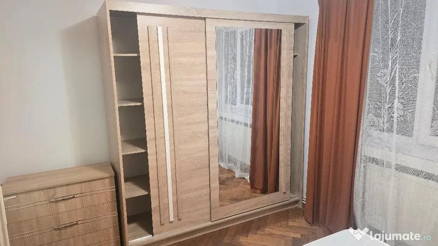 Apartament cu 2 camere semidecomandat în Central