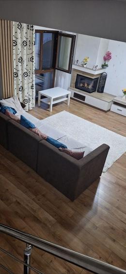 Casă cu 4 camere în Geamăna