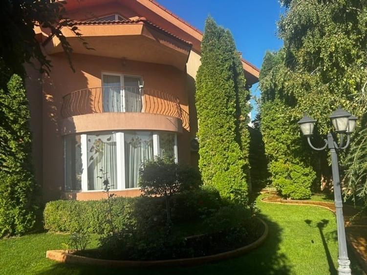Casă individuală cu 5 camere cu Canalizare în Energia