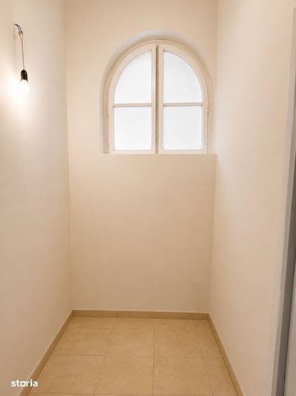 Apartament cu 4 camere în Centrul Istoric