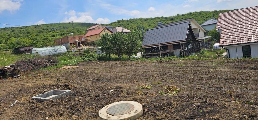 Teren de 756 mp, în Chinteni