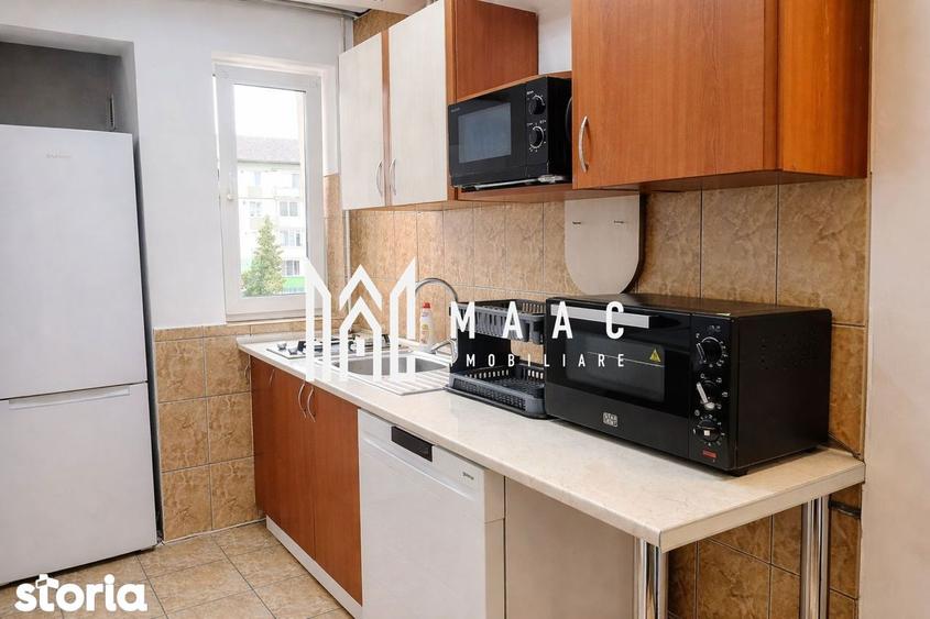 Apartament cu 2 camere semidecomandat, mobilat în Mihai Viteazul