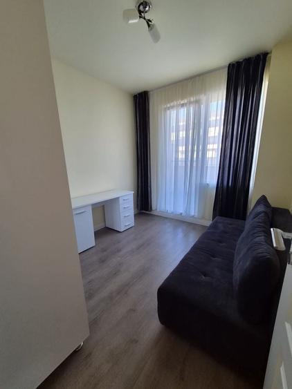 Apartament cu 3 camere în Florești