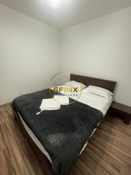 Apartament cu 2 camere semidecomandat, mobilat în P-ța Victoriei