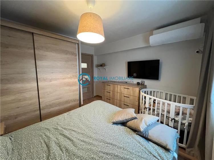 Apartament cu 2 camere decomandat în B-dul București