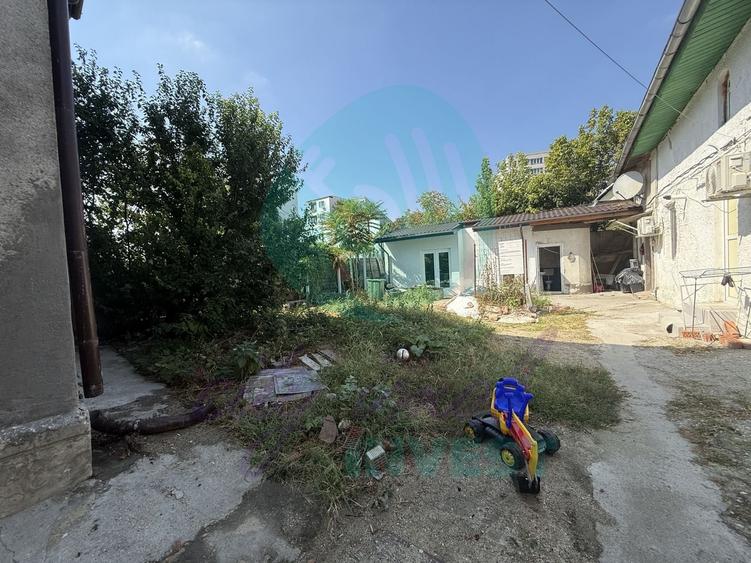 Apartament cu 3 camere semidecomandat în Pache Protopopescu