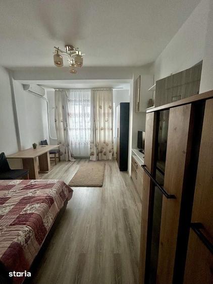 Garsonieră decomandată în Giurgiului