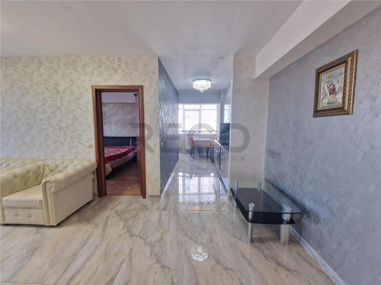 Apartament cu 3 camere decomandat în Nufărul
