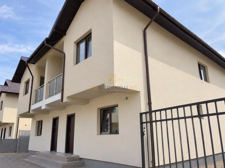Casă individuală cu 4 camere cu Canalizare în Est