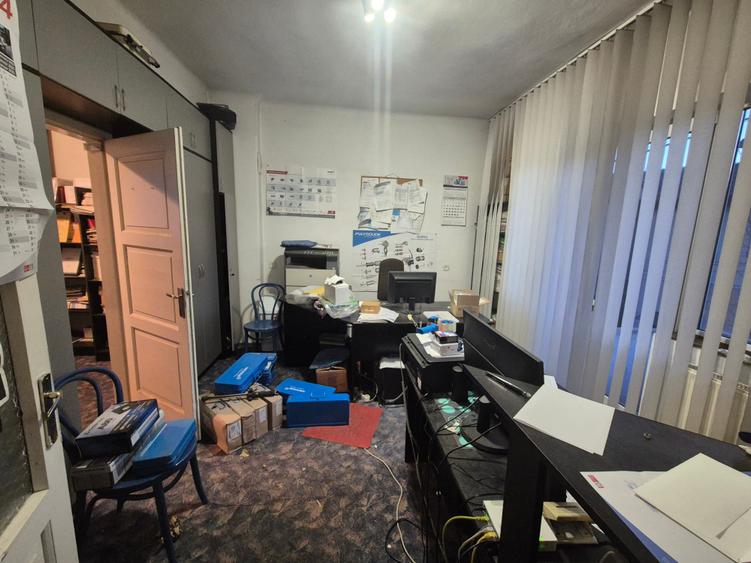 Duplex cu 3 camere cu Canalizare în Luncă