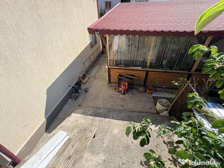 Casa de vanzare in Clinceni strada privata. panouri solare - 13