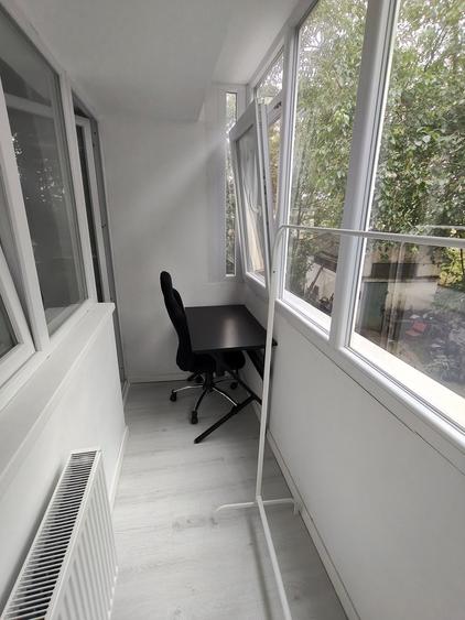 Apartament cu 2 camere decomandat în Aleea Trandafirilor