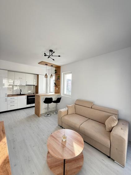 Apartament cu 2 camere semidecomandat în Militari