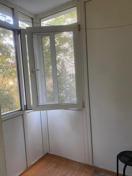 Garsonieră decomandată în Iancului