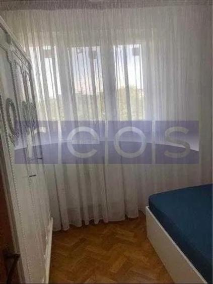 Apartament cu 3 camere semidecomandat, mobilat în Drumul Taberei