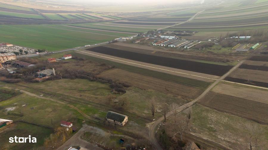 Teren de 444 mp, în Central