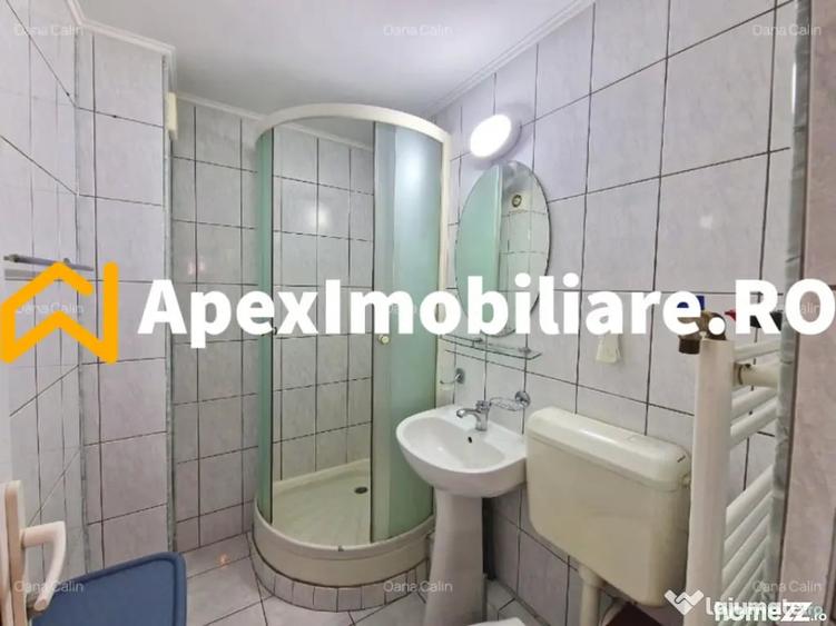 Apartament cu 4 camere decomandat, mobilat în Sebastian