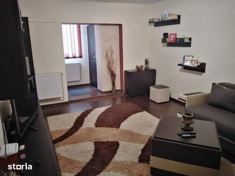 Apartament cu 3 camere în Mogoșoaia